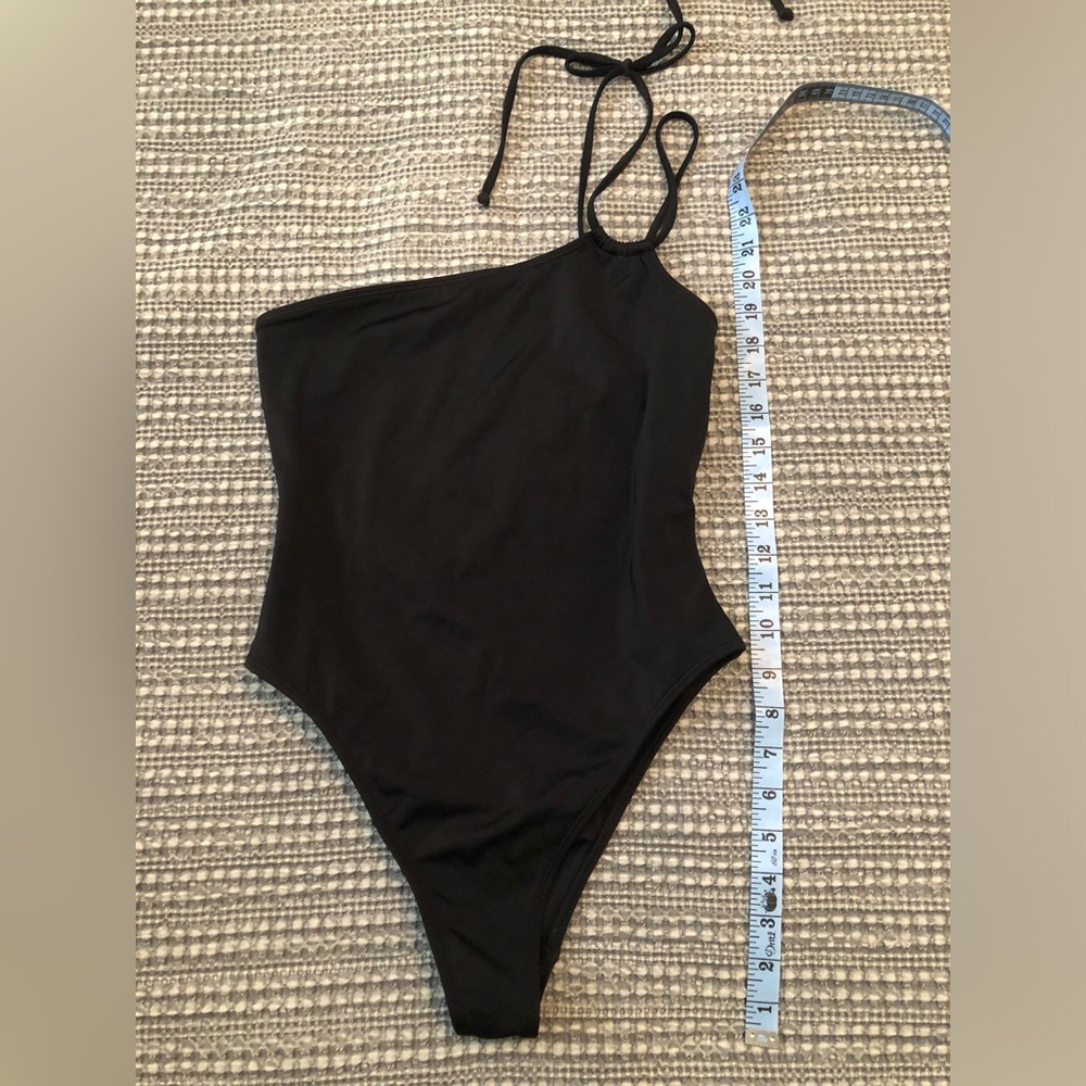 Like new LA Hearts PacSun black one piece cheeky swimsuit in black. Size small